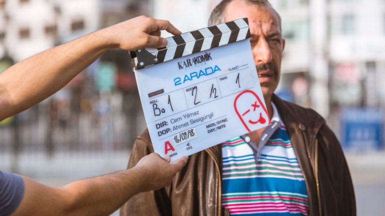 Cem Yılmaz’ın Yeni Projesi Karakomik Filmler İle İlgili Merak Edilen 7 Bilgi