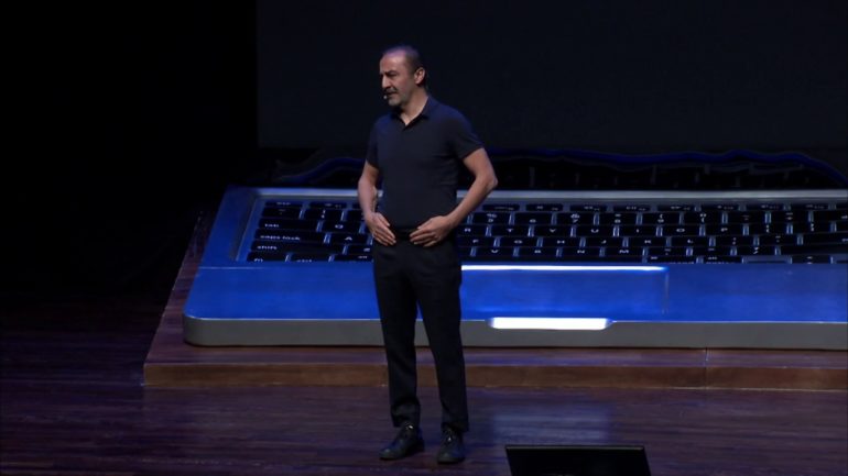 YouTube’da İzleyebileceğiniz Birbirinden Komik 5 Stand-Up Gösterisi