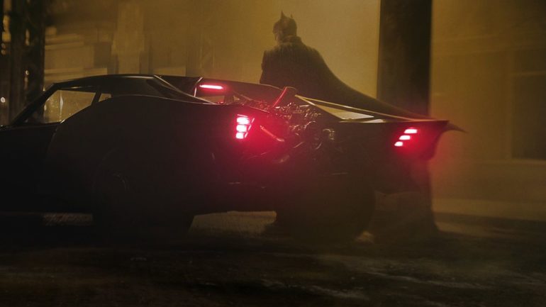 Yeni Batman Filminden İlk Batmobile Fotoğrafları Ortaya Çıktı