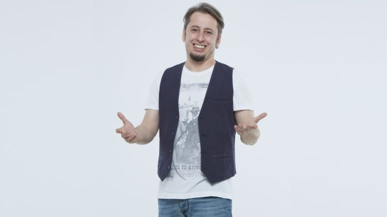 Cem İşçiler Tarafından Çekilen En Komik Instagram Skeçleri