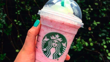 Starbucks Bir Alana Bir Bedava Kampanyası