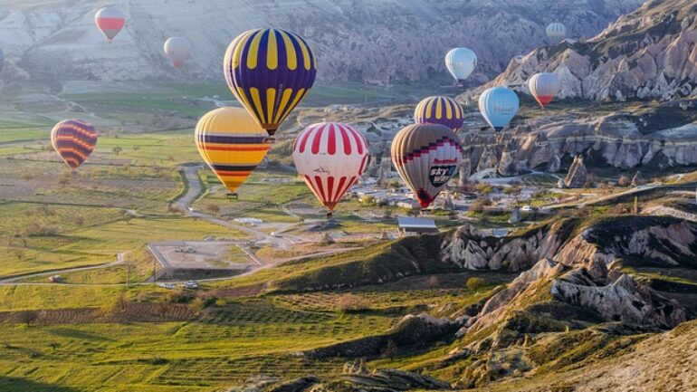 Kapadokya’da Neresi Gezilir | Tüm Merak Edilenler