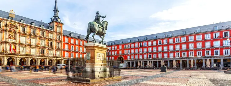 Ulaş Utku Bozdoğan: Madrid'de Gezilecek Yerler 6 Plaza Mayor
