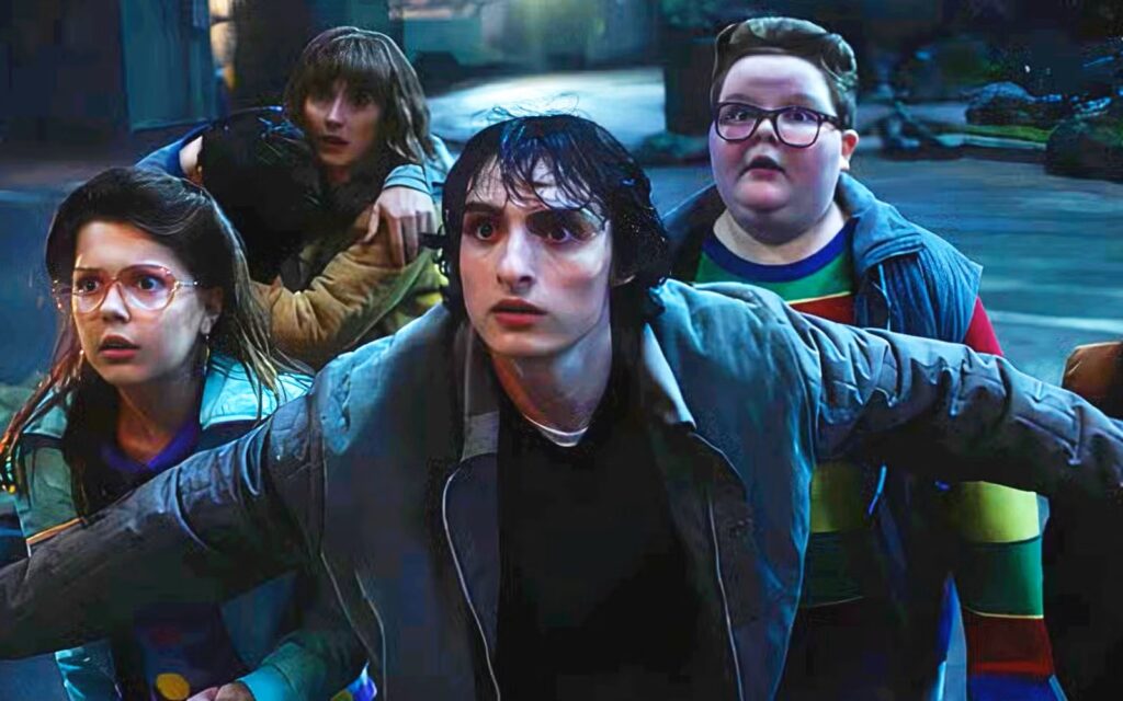 Muhammet Uysal: Stranger Things Teorileri: 5. Sezon’da Neler Olacak?